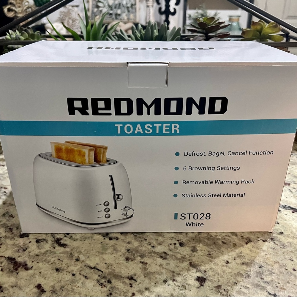 Redmond Toaster!